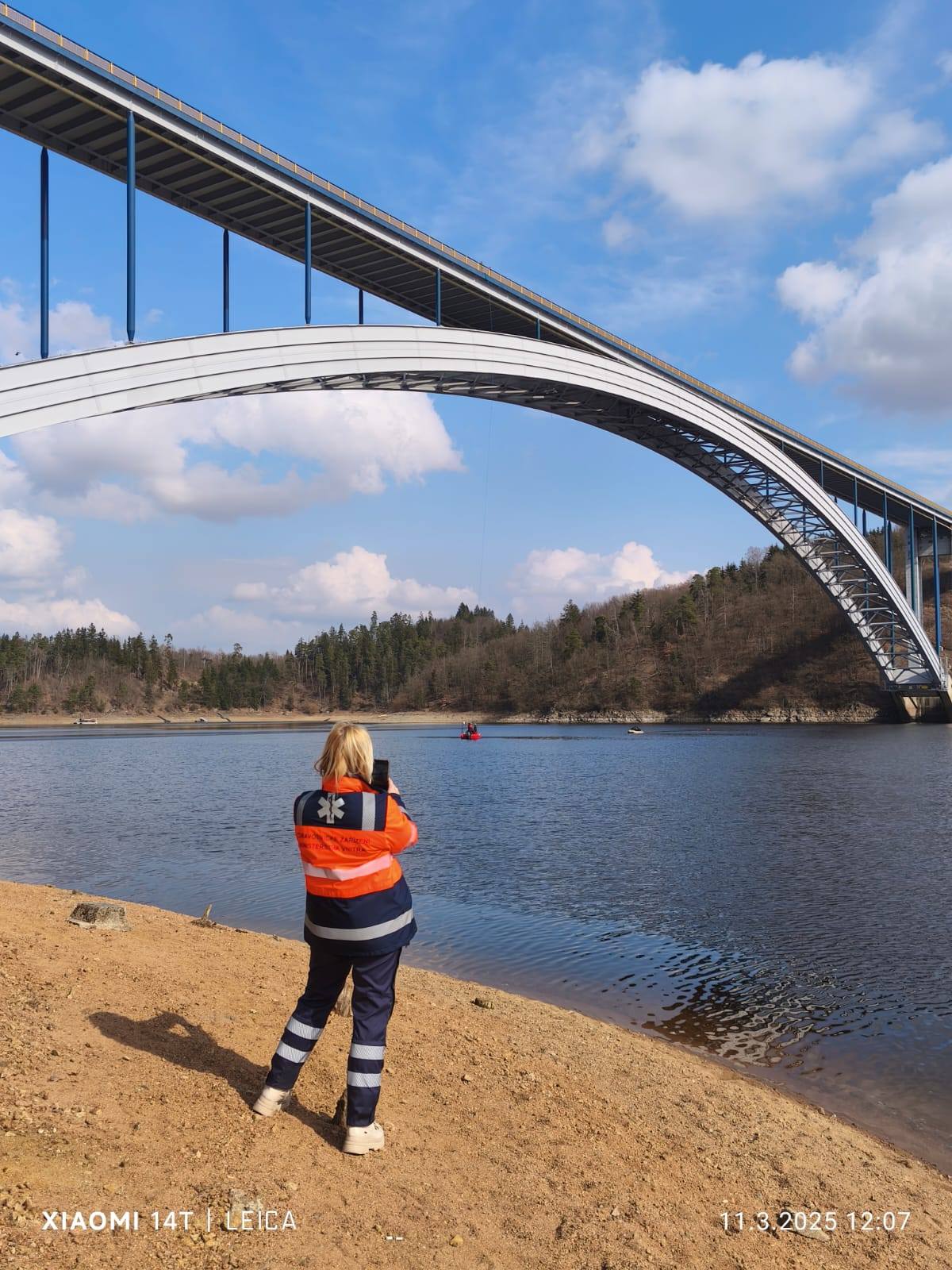 Dnes pracovně u Žďákovského mostu